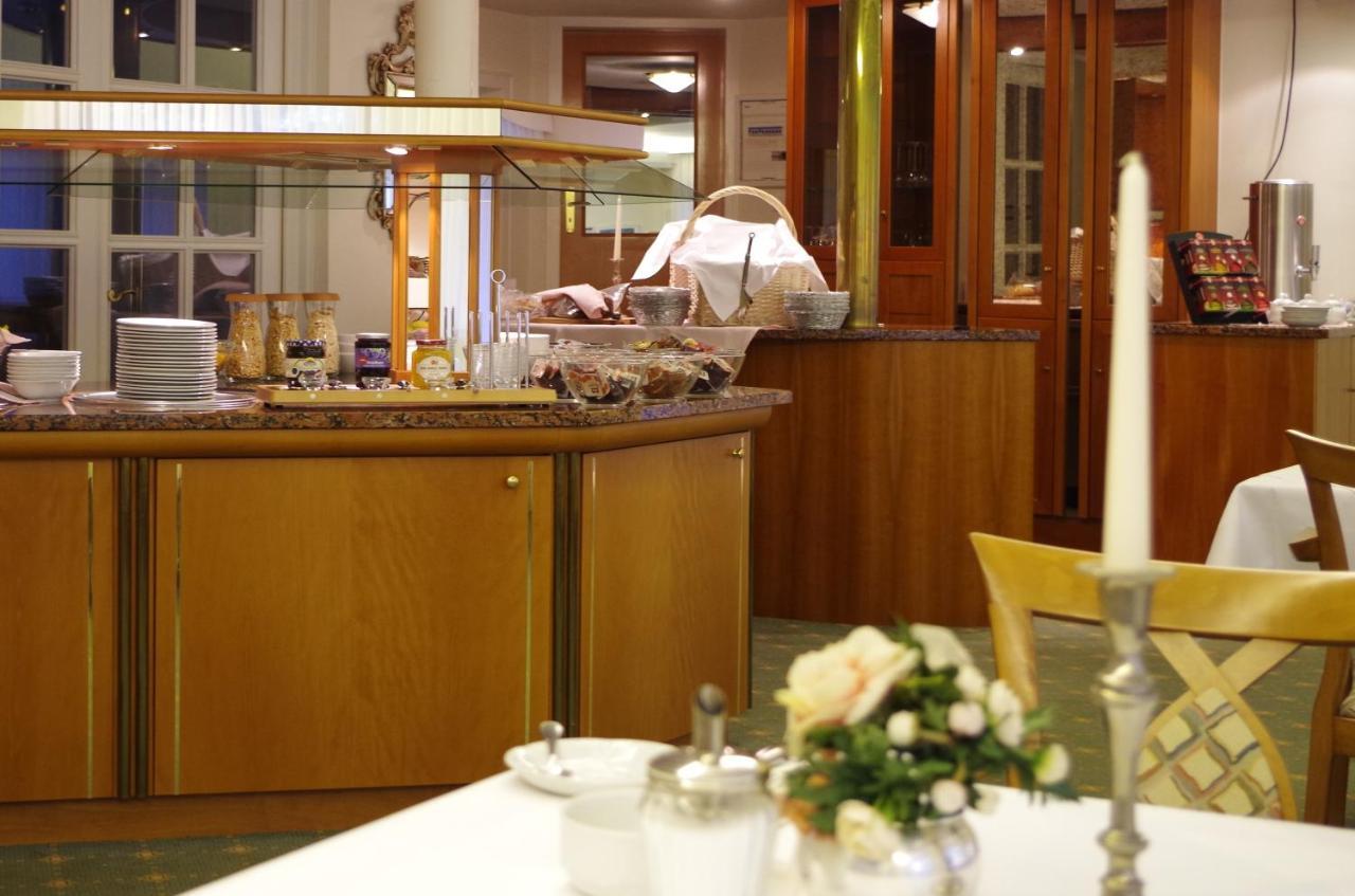 Hotel Rheinland บัดออร์บ ภายนอก รูปภาพ